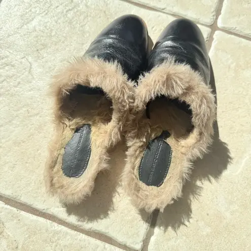 ZARA  Black Leather Slide Slippers Faux Fur Lining 6.5