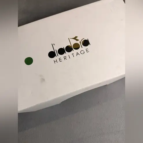 Diadora Heritage Mi Basket Row Cut White Vista Blue Retro Leather Sneakers
NIB Size 6.5