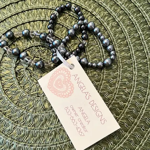 NWT Angelas Designs 3 hand made faux pearl stretch bracelets great for stacking Gray