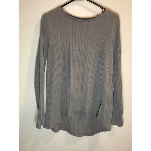 Simply Vera Wang Asymmetrical Hem Grey Ribbed Large Sweater