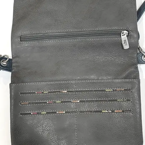 Espe Vegan Leather Cat Floral Crossbody Bag Blue Whimsical Applique Purse