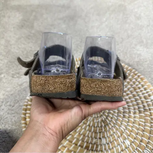 Birkenstock  Women’s Arizona Oiled Leather Sandals Slides Two Straps in Brown 7 - Image 7