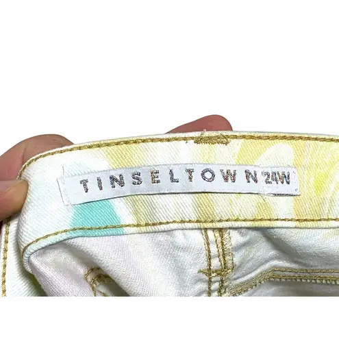 Tinseltown The Mom Shorts Hi Rise Tie Dye Pastel Twirl Juniors Plus 24W NWT
