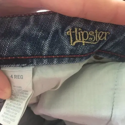 American Eagle light wash distressed size 4 hipster jeans Blue