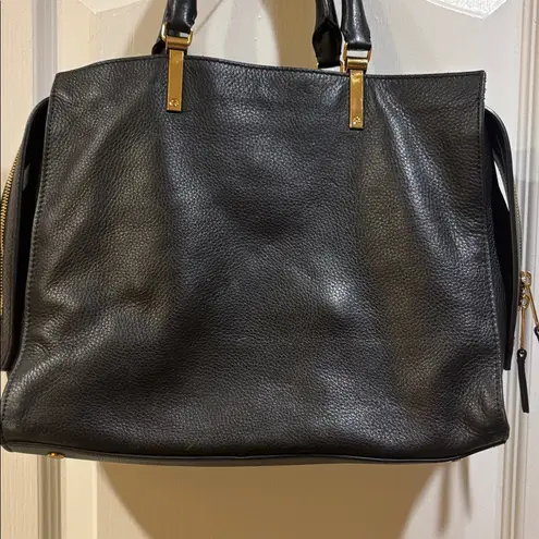 Kurt Geiger LONDON EMMA TOTE BLACK TEXTURED LEATHER HANDBAG GOLD TONED HARDWARE