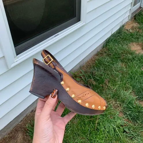 BCBGirls BCBG Girls Clogs size 6 brown wood leather Y2k heeled cute Indy