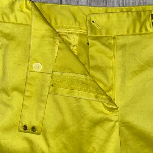 Jones New York signature stretch women 14 cotton blend chino Bermuda shorts yellow