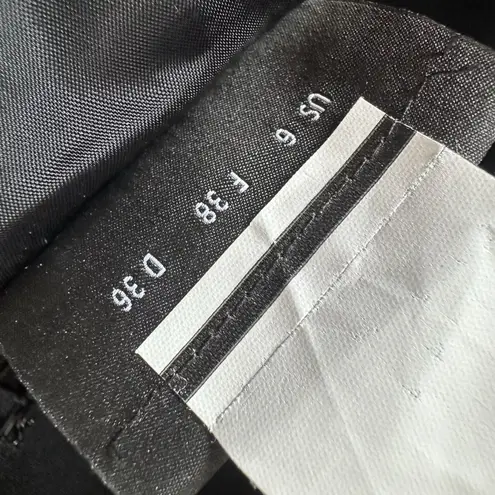 Akris Wool Pencil Skirt Black Zip Pocket Knee Length Classic Career Size 6