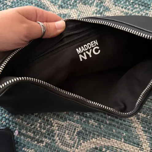 Madden NYC Black Faux Leather Shoulder Baguette Bag Y2K Style Adjustable Strap