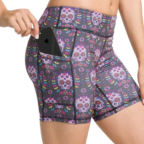 Epic MMA Size L Pocket Biker Shorts Multicolor Sugar Skull Print Cross Fit NWT Black Size L