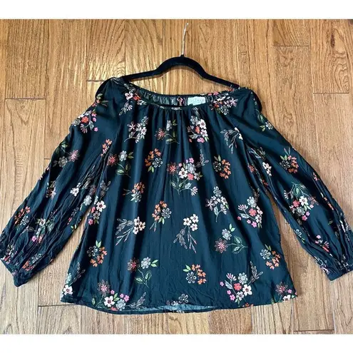 Velvet graham spencer black floral cold shoulder blouse small Black