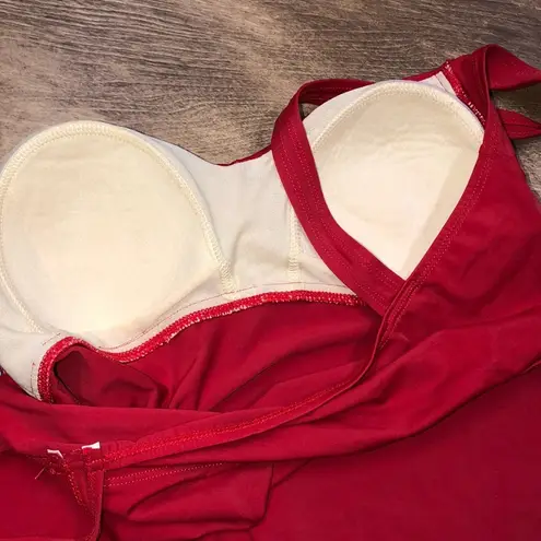 kim rogers size medium red swim halter top