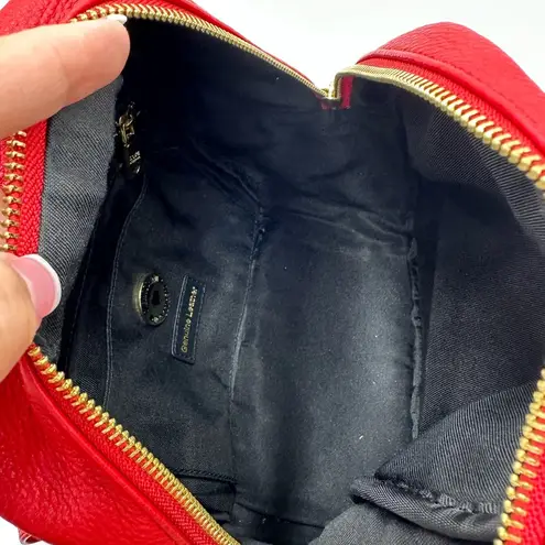 Love moschino classic backpack in black and red