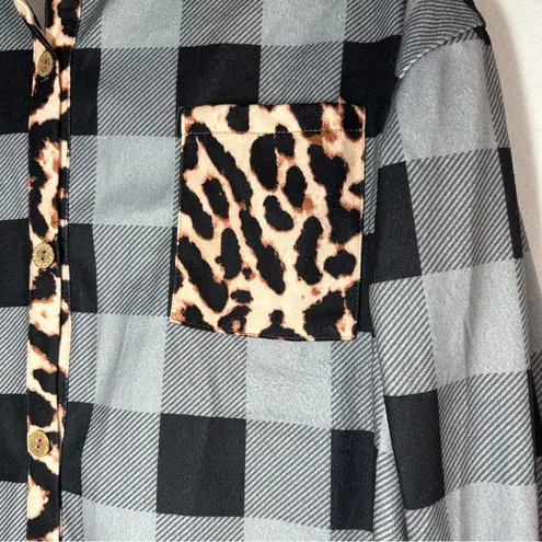 Cellabie Flannel Shirt XL Gray Black Leopard Print Long Sleeve Polyester New