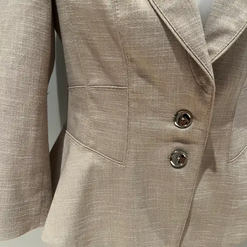 White House | Black Market Beige Blazer