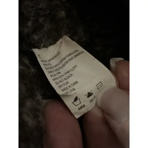 Woman’s Mukluks Thinsulate Snow Boot Brown/tan Size 7 Brown