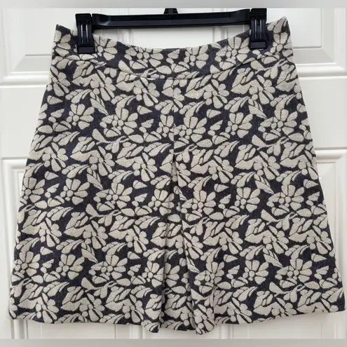 Boden Wool Blend Mini Skirt Women's 10R Gray Cream Floral Pleated Front Lined Size 10