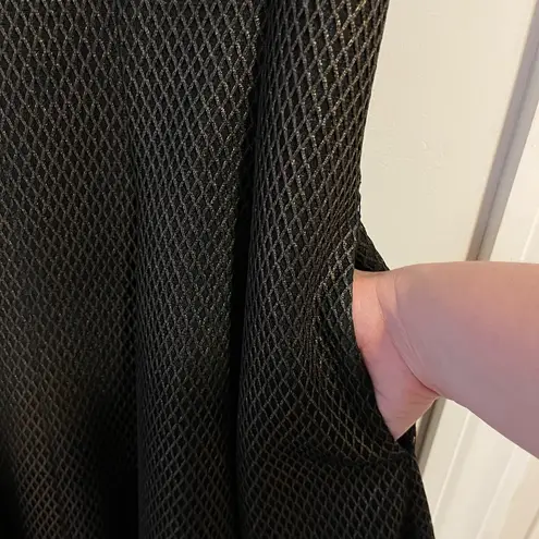 Julia Jordan black and gold split neck flare skater dress. Size 10.