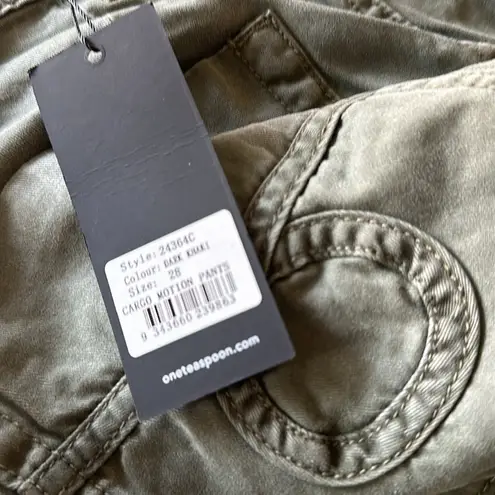 One Teaspoon NWT  DARK KHAKI CARGO MOTION PANTS