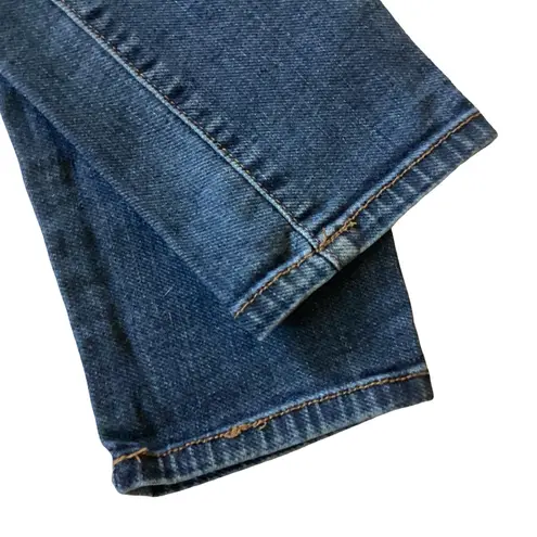 D. Jeans Slim Fit Jeans