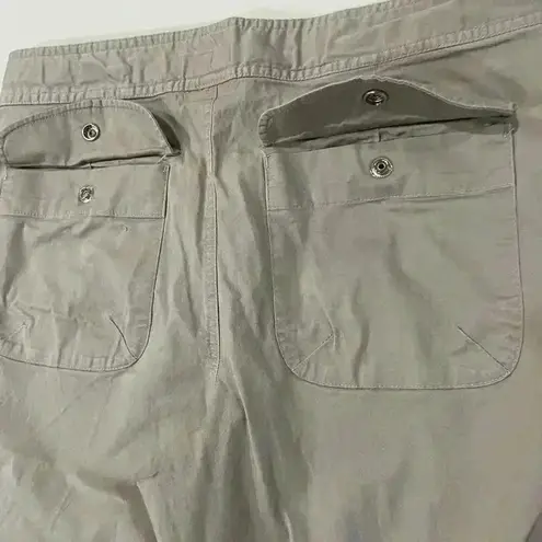 Walt Disney World Capri Pants Khaki Safari Belted Tie Hem Mickey Mouse Womens XL