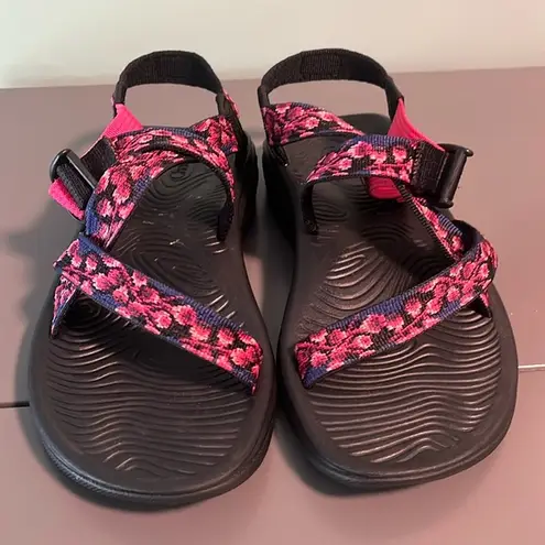 Chacos Chaco Z/Volv pink blue sandals 7