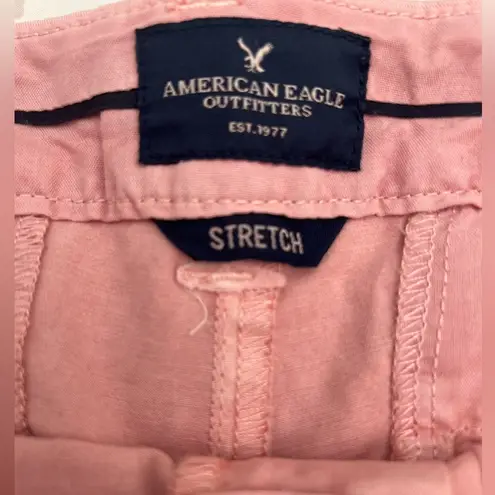 American Eagle NWOT  🦅Women's Pink Shorts