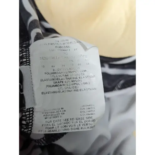 MiracleSuit Escape One Piece Swimsuit Hard To Be Leaf Palm Tropical Black White