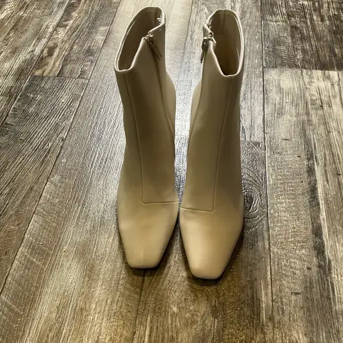 Alfani Elegant Cream Ankle Boots Size 8