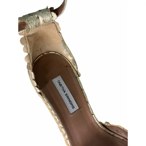 Tabitha Simmons Harp Perforated Scalloped Wedge Gold Size 8.5