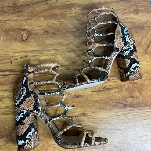 Schutz Julianna Block Heel Sandal 9.5 Snakeskin Embossed Leather Gladiator NEW