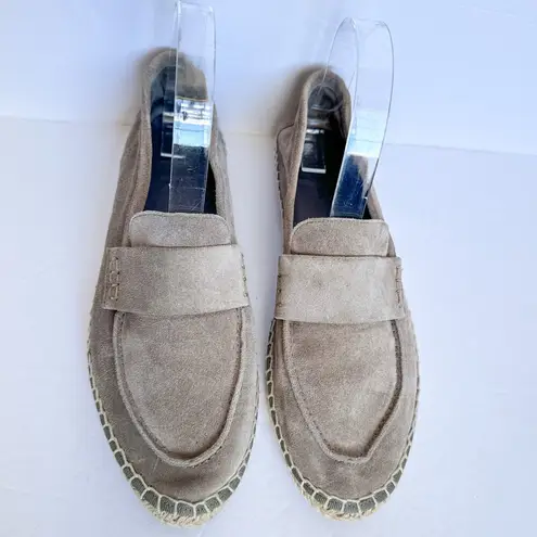 Vince  Daria Suede Flat Taupe Espadrille Loafer size 7 M