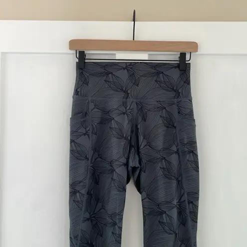 BUFFBUNNY Limitless Pocket Compression Legging in Black Gray Citrus Size S