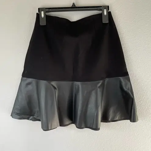 CAbi Black Owens Skirt S Flip Style 3405 Faux Leather