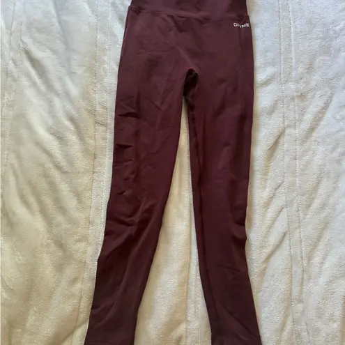 DFYNE Women's Burgundy Impact Leggings S