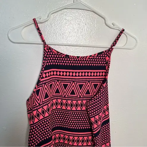 Mika & Gala Sleeveless Blouse Navy Pink Geometric