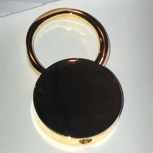 Gold Tone Round Vintage Keychain Key Holder