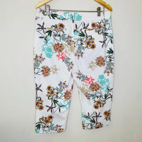 st. john's bay  Tropical Print Capri Pants Size 14