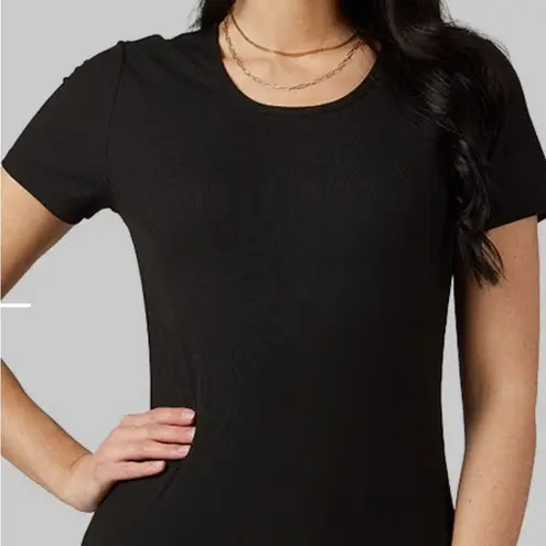 32 Degrees Heat 32 Degrees Cool Black Fitted Short Sleeve T-Shirt, size S scoop neck athletic