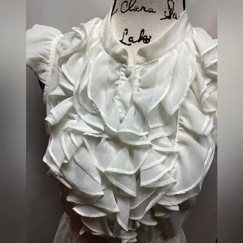Ali & Kris ruffle blouse. Ivory in color. Size Medium