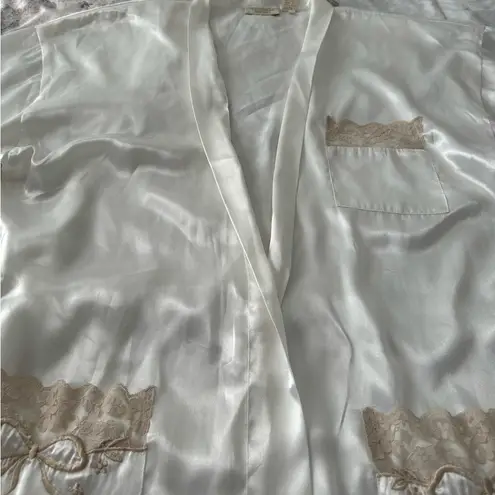 Victoria's Secret Vintage Victoria’s Secret white satin embroidered maxi robe, size L gold label