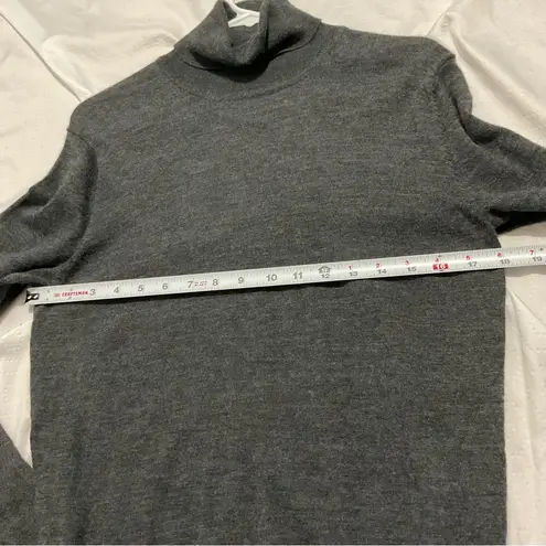 Muji Turtle neck sweater wool blend:Box 006: Black