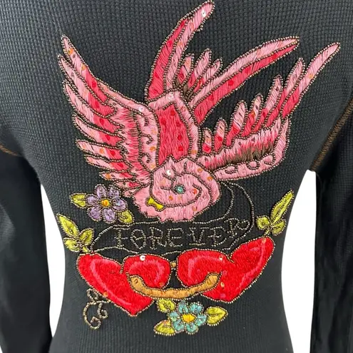 Vintage Y2K 90s Rock Solid Embroidered Embellished V Neck Thermal Tee Medium Black