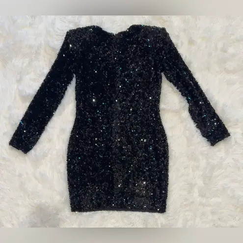NWOT HELSI Milena Black Sequin Padded Shoulder Long Sleeve Minidress Sz M Size M