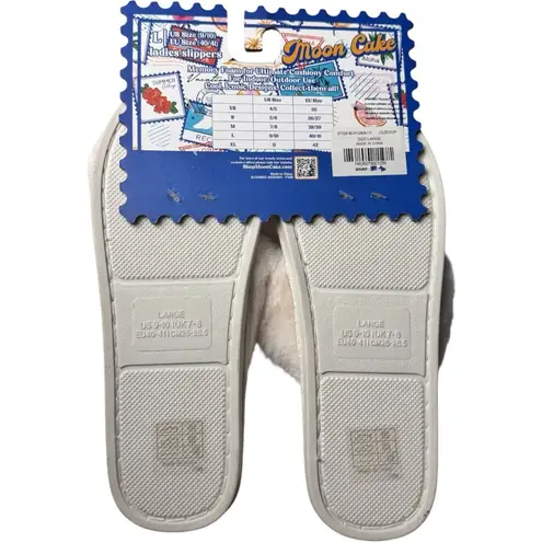 Moon Cake Women's White Fuzzy Slippers with Lemon Patch Size undefined