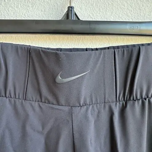 Nike  Women’s Bliss Luxe High Rise Training Pants Black Nylon Size Small