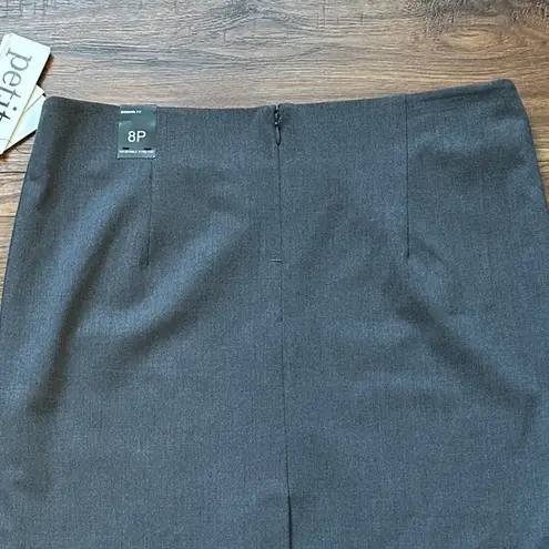 Amanda & Chelsea Women’s Petite Pewter Pencil Skirt Size 8P
NWT