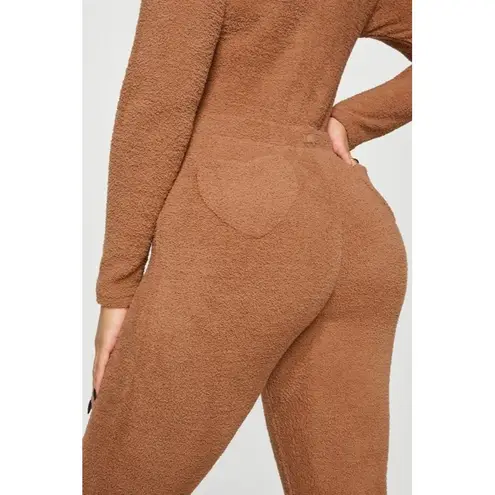 YITTY Pet Me Heart Pocket Onesie Cara Mel Size Small