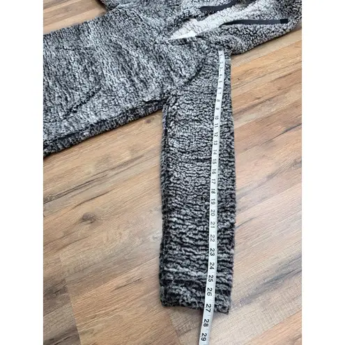 Thread & Supply Sherpa Hoodie Charcoal Fuzzy Pullover Soft Cozy Small Gray