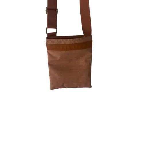 Dakine Jive Crossbody Outdoor Travel Hiking Brown Bag Purse